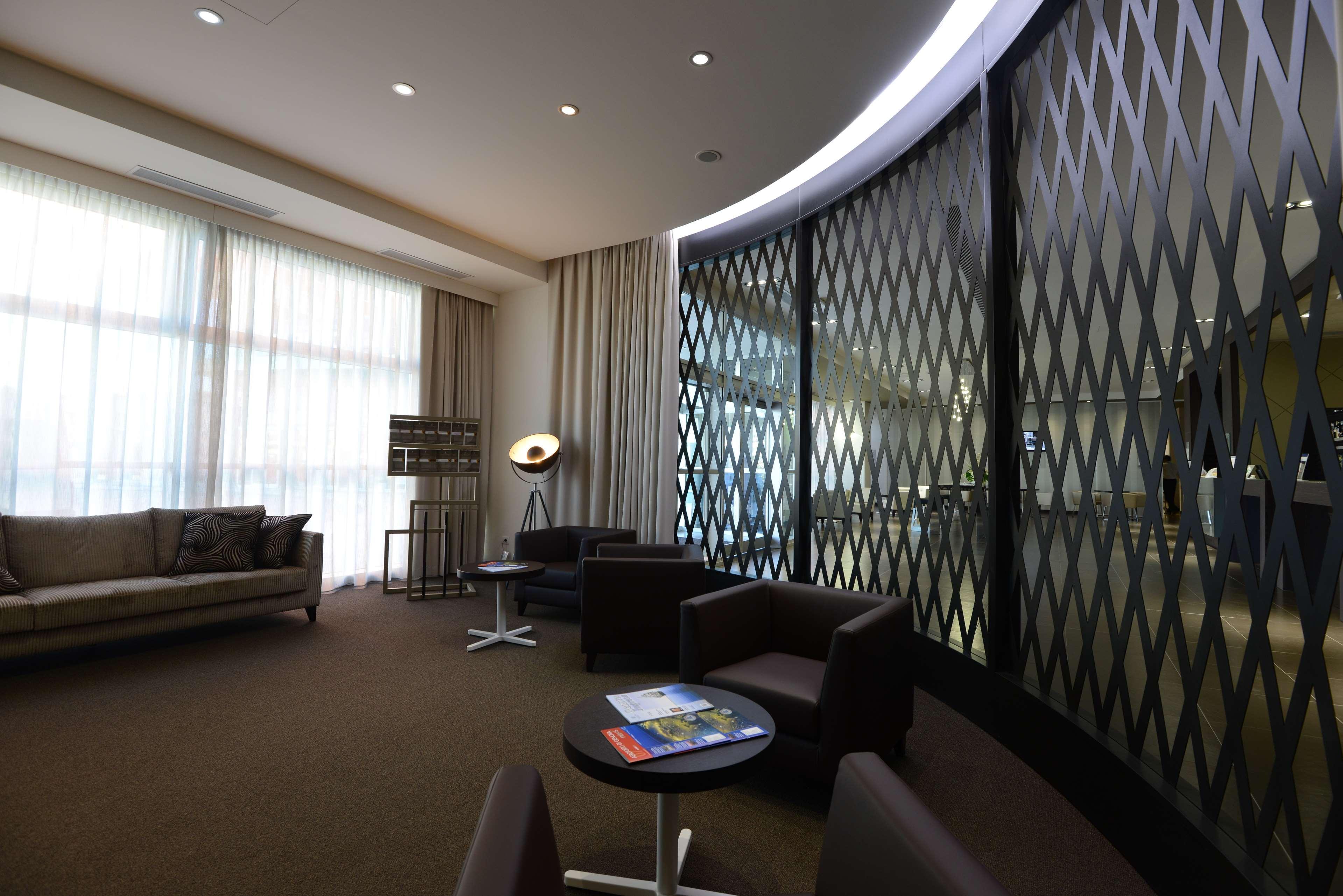 Best Western Premier Chc Airport Генуа Екстериор снимка