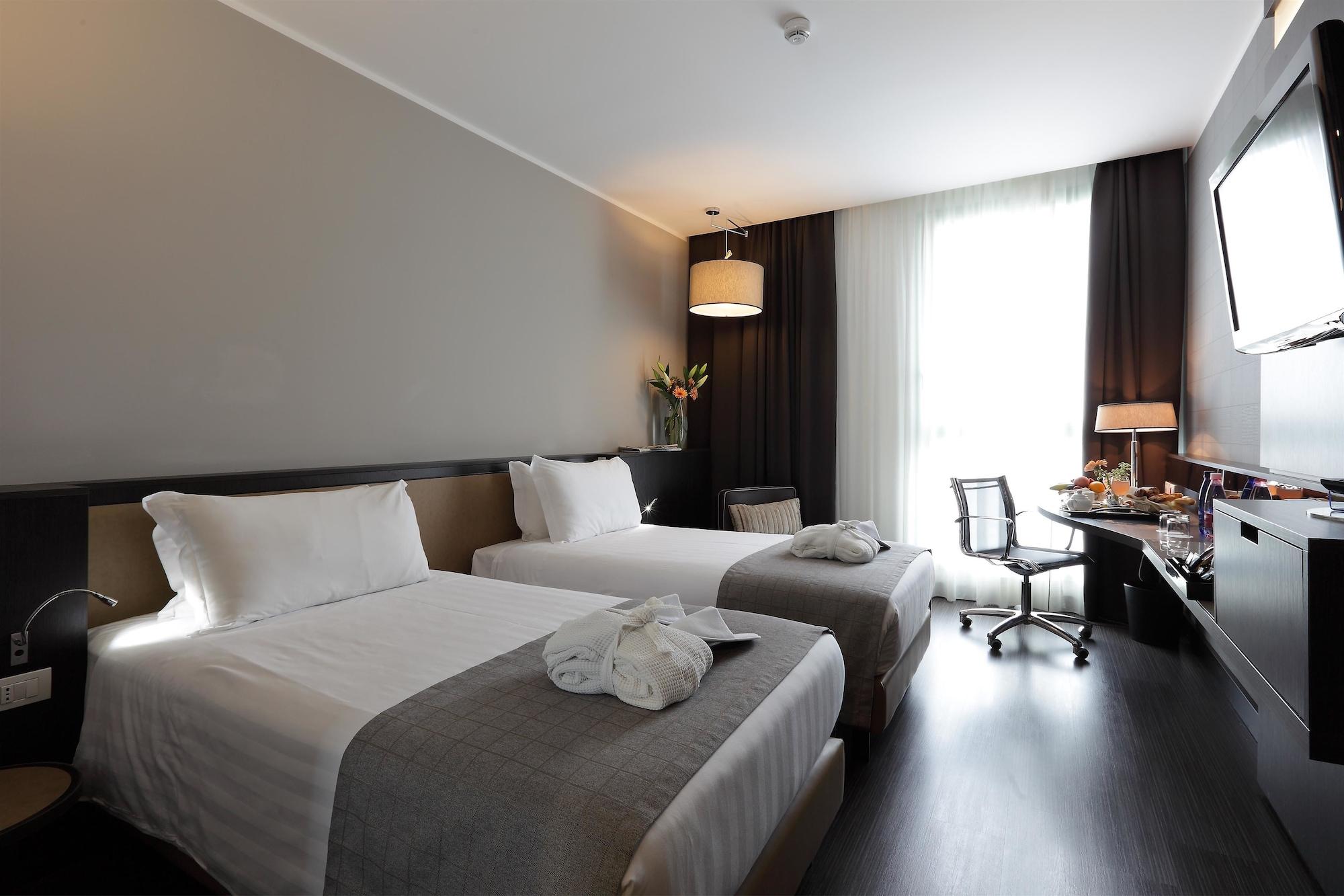 Best Western Premier Chc Airport Генуа Екстериор снимка